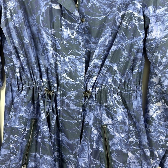 Soft Surroundings Cinched Waist Marble Printed Windbreaker Jacket, XS - Picture 11 of 13